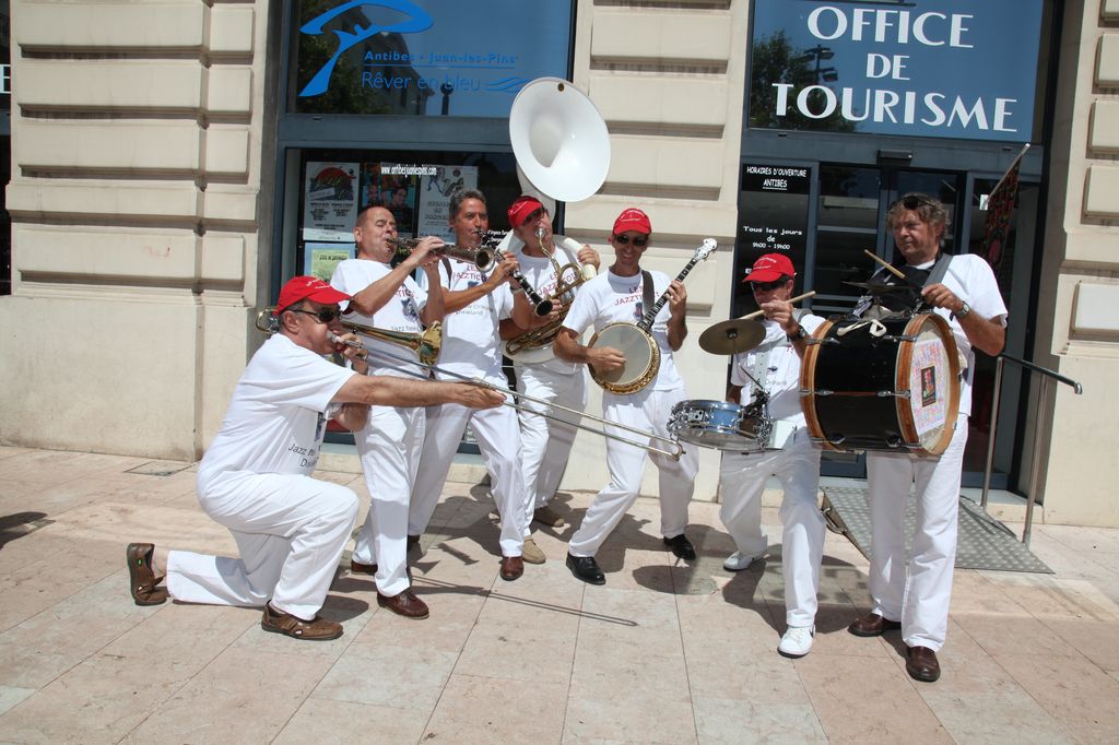 jazz-band-new-orleans_17